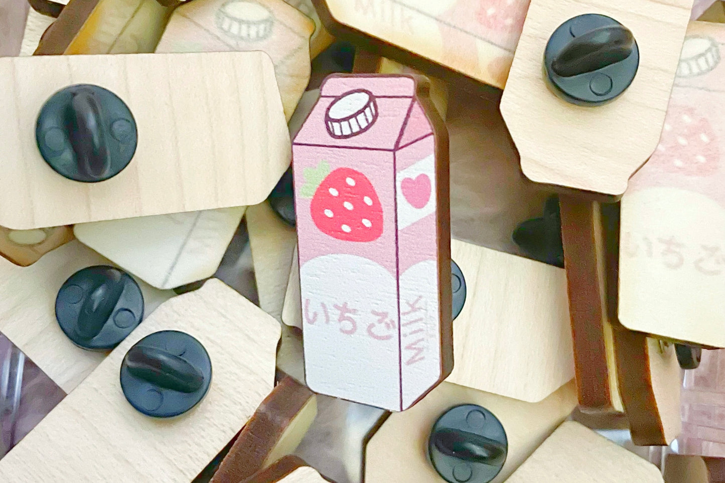 Strawberry IchigoいちごMilk Carton Wooden Pin